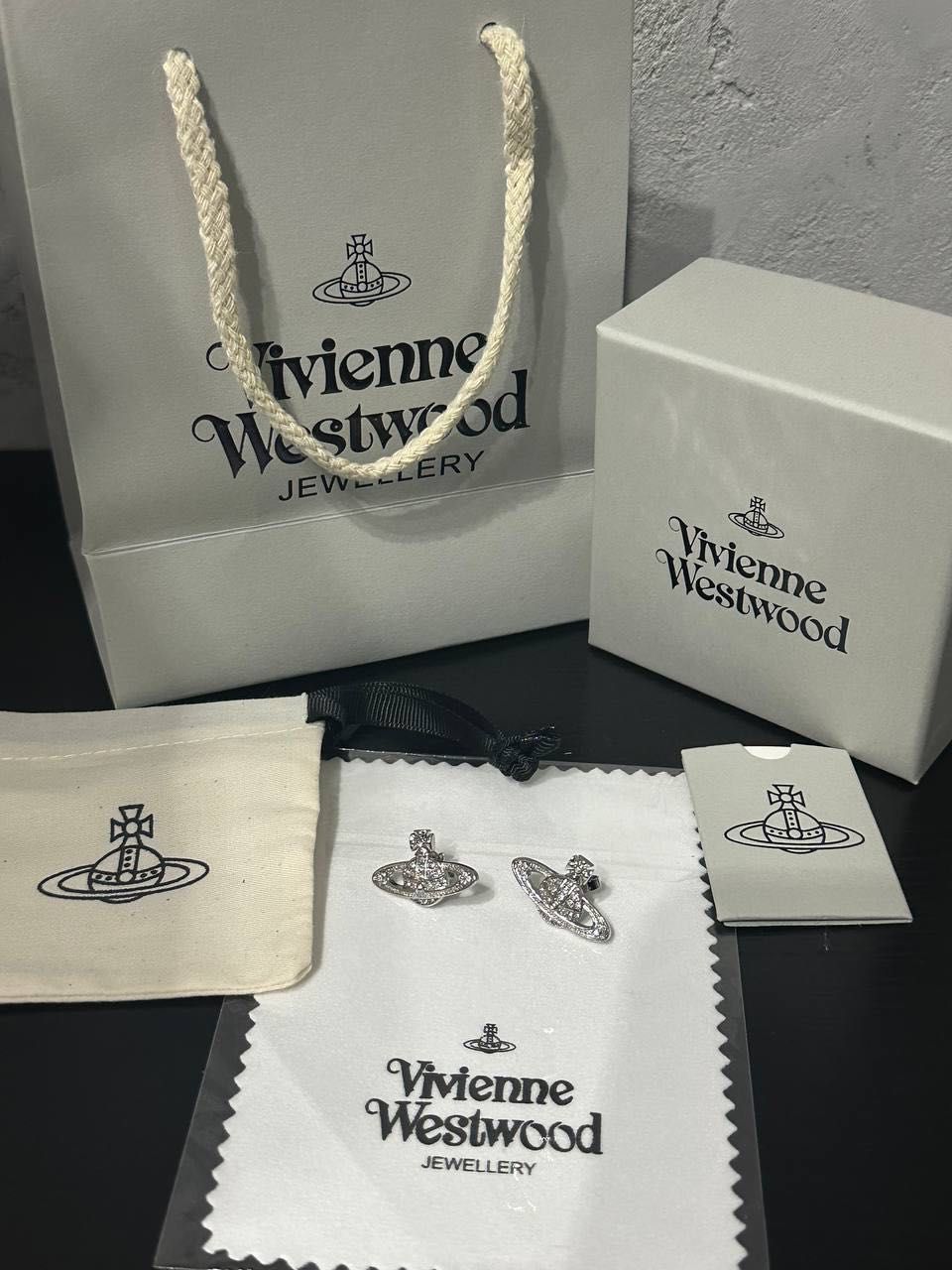 Vivienne Westwood kolczyki nowe