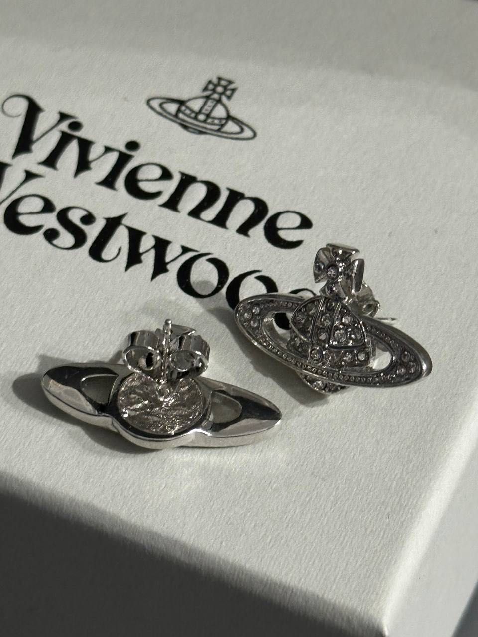 Vivienne Westwood nowe kolczyki